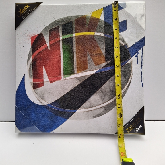 Nike Basketball Canvas Artwork 14 x 14 - Picture 4 of 4
